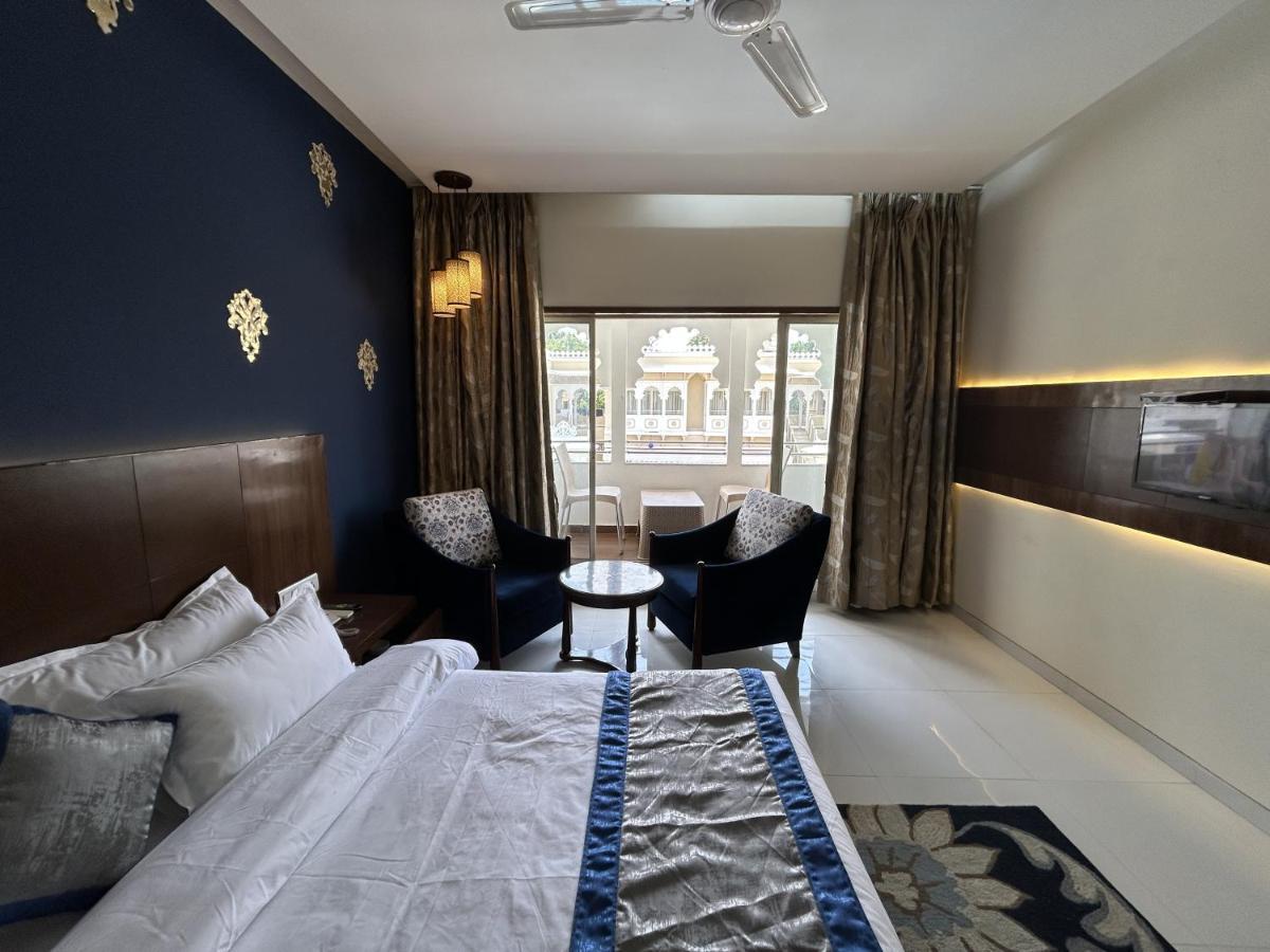 Hotel Gautam Lonavala Exterior photo